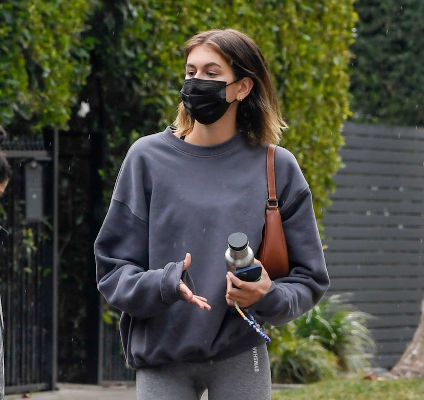 Kaia Gerber leaves a pilates class on January 23, 2021 in Los Angeles, California. 