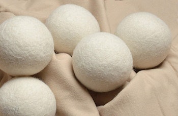 Handy Laundry Reusable Wool Dryer Balls (6-Pack)