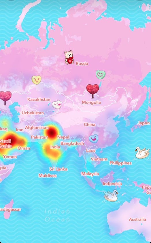 Snapchat's Valentine's Day Snap Map is full of pink and cute cartoons.