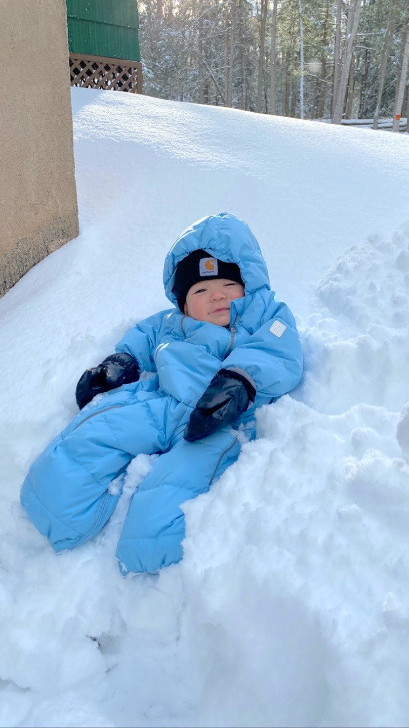 How To Dress Your Baby For Cold Weather