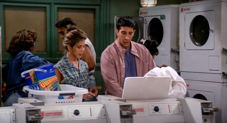 Rachel and Ross do laundry in an episode of 'Friends.'