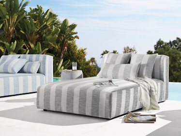 Andaz Outdoor Chaise