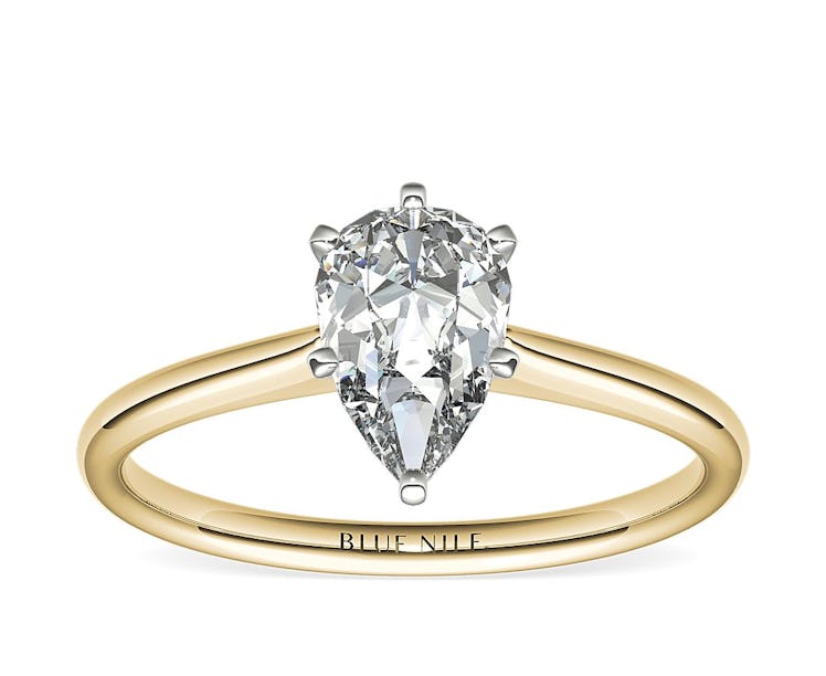 1ct Pear Solitaire Engagement Ring in 18k Yellow Gold