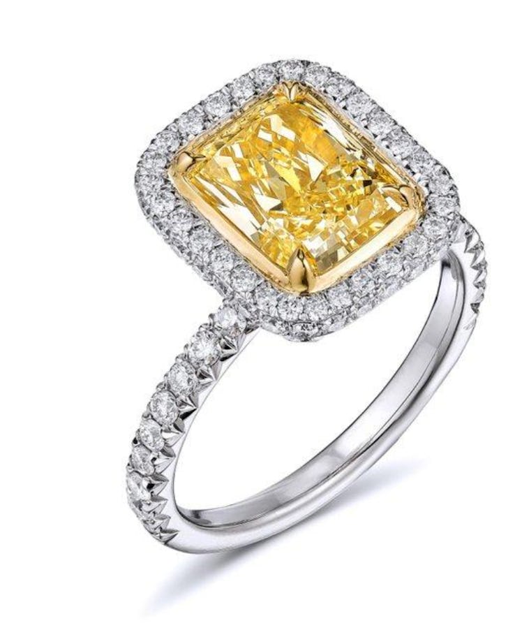 2.67 Carat Fancy Yellow Radiant Cut Diamond Engagement Ring In Platinum