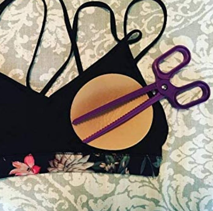 The Cup Claw: Easy Sports Bra and Bikini Pad Removal and Replacement Tool