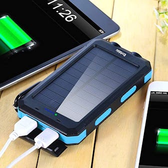 ERRBBIC Solar Power Bank 