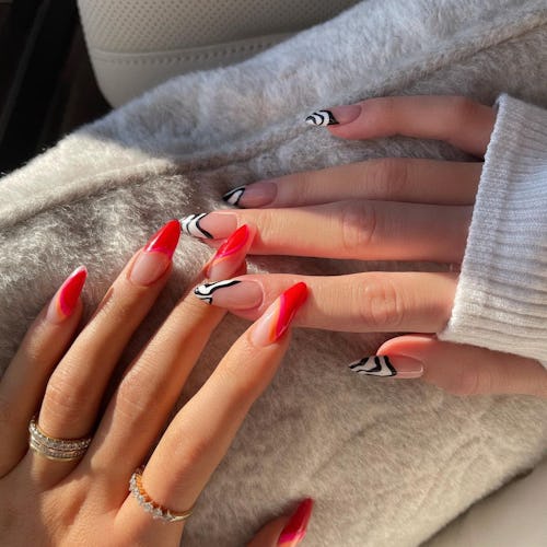 '90s nail art ideas from celebrities.