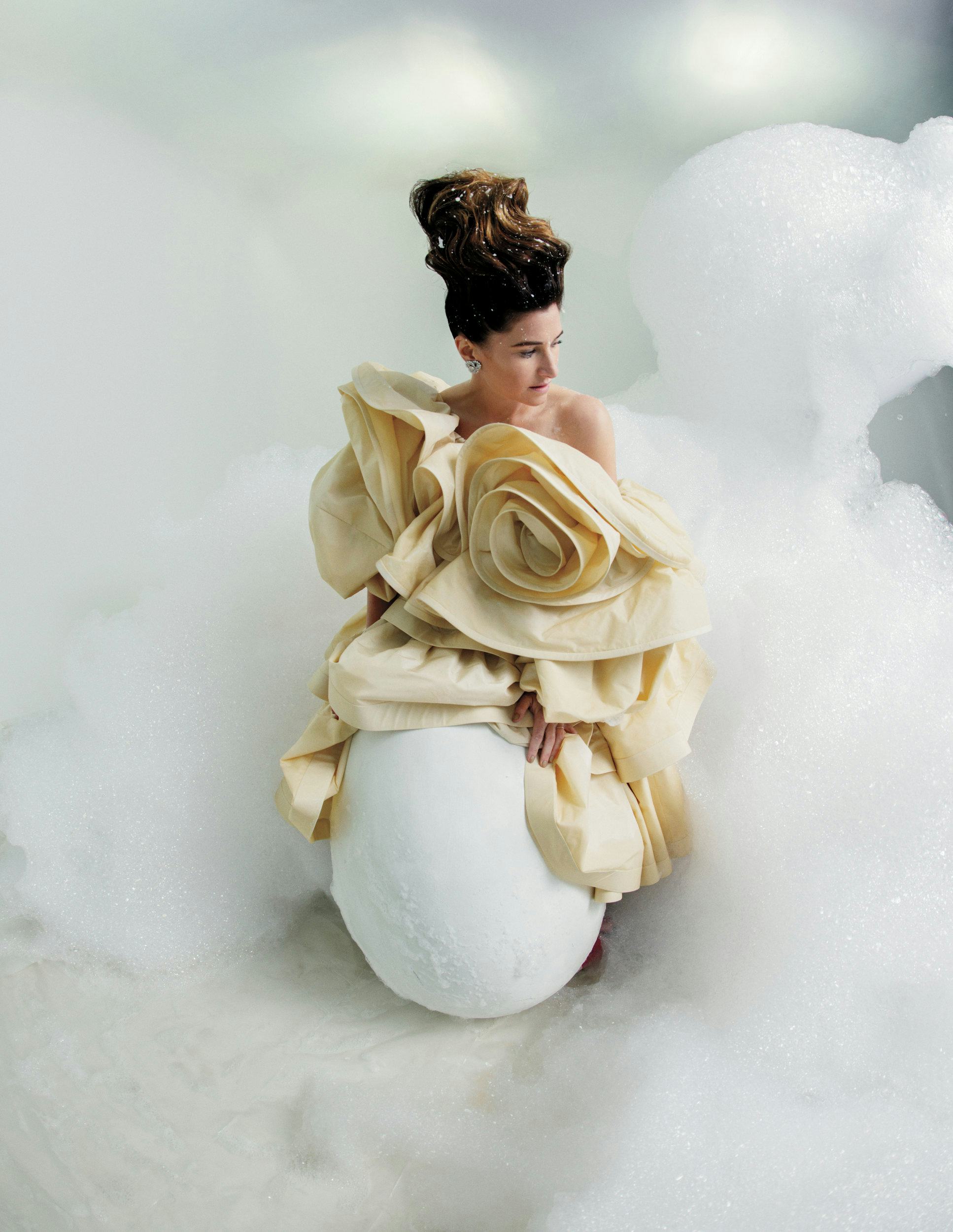 Kathryn Hahn styled by Sara Moonves posing for a fashion editorial 