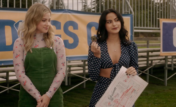 Camila Mendes revealed why Veronica Lodge switched from a middle part to a side part on 'Riverdale' ...