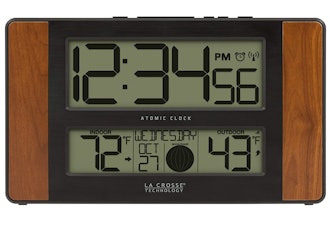 La Crosse Technology Atomic Digital Clock 