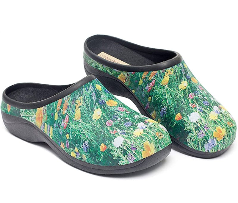 The 7 Best Gardening Shoes