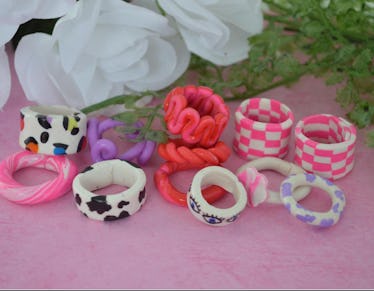 Colorful chunky rings deals