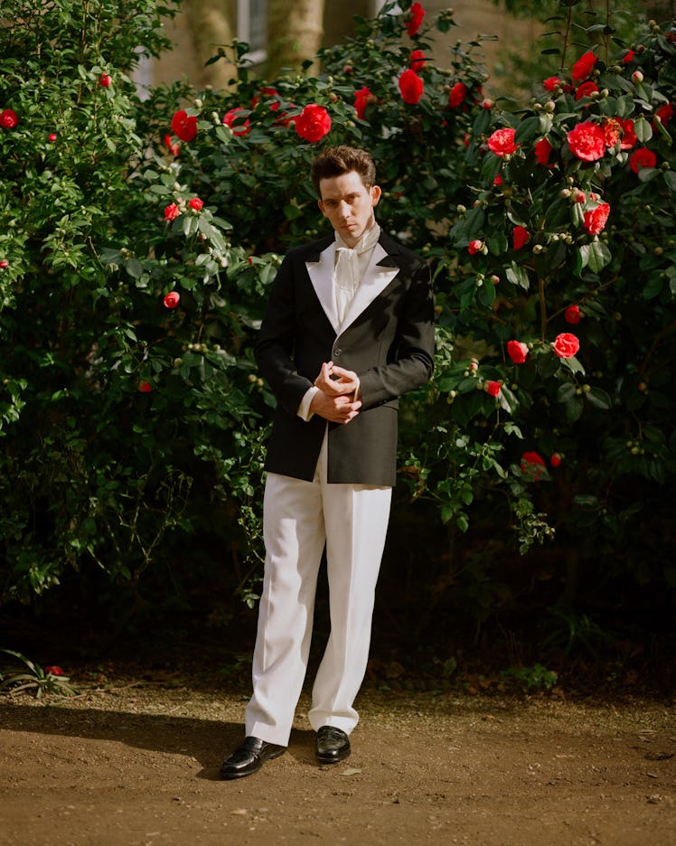 Josh O’Connor wearing a Loewe suit at 78th Golden Globe Awards