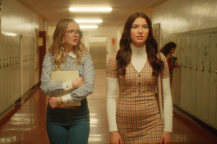 ROAN CURTIS as YOUNG KATE and ALI SKOVBY as YOUNG TULLY in FIREFLY LANE