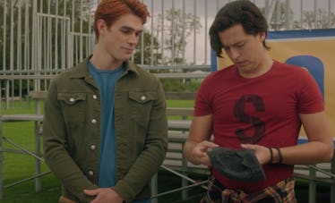 Jughead got rid of his beanie in 'Riverdale' Season 5 to mark the end of high school.