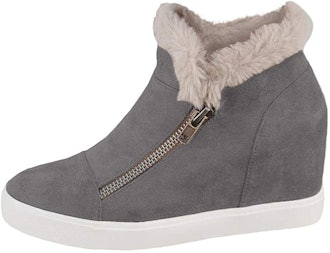 Dressy sneaker with faux fur