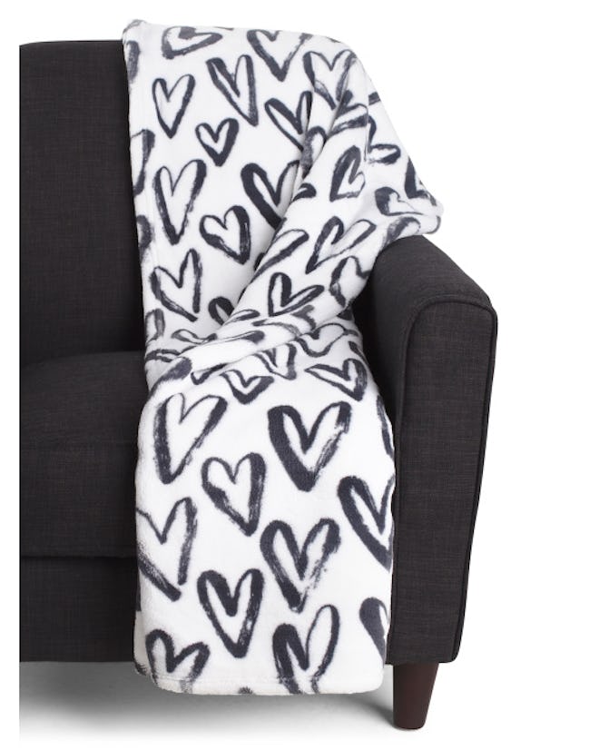 Samantha Hearts Printed Loft Fleece Decorative Throw