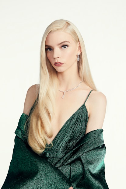 Anya Taylor-Joy 2021 Golden Globes Beauty Look with Dior Beauty