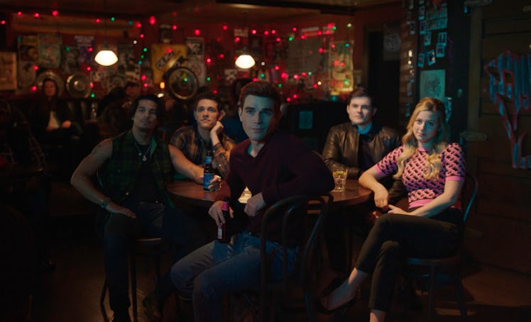 'Riverdale's Season 5 Episode 8 synopsis seems to tease Kevin and Fangs getting married.