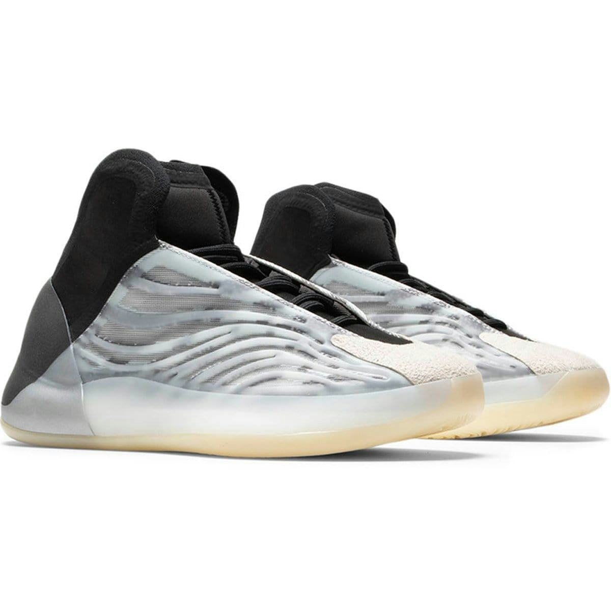 kanye yeezy basketball shoes