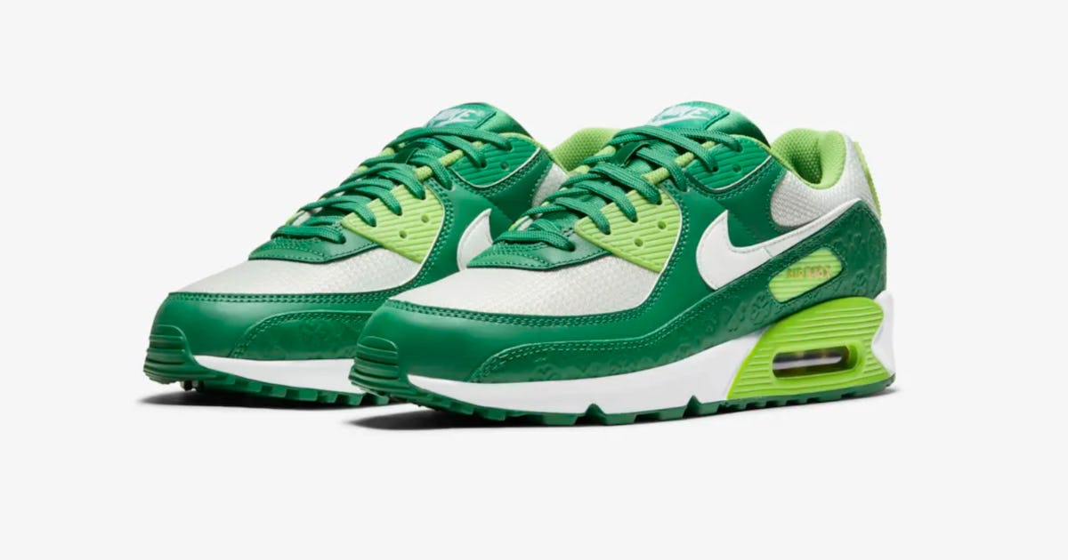 Nike 2024 shamrock sneakers