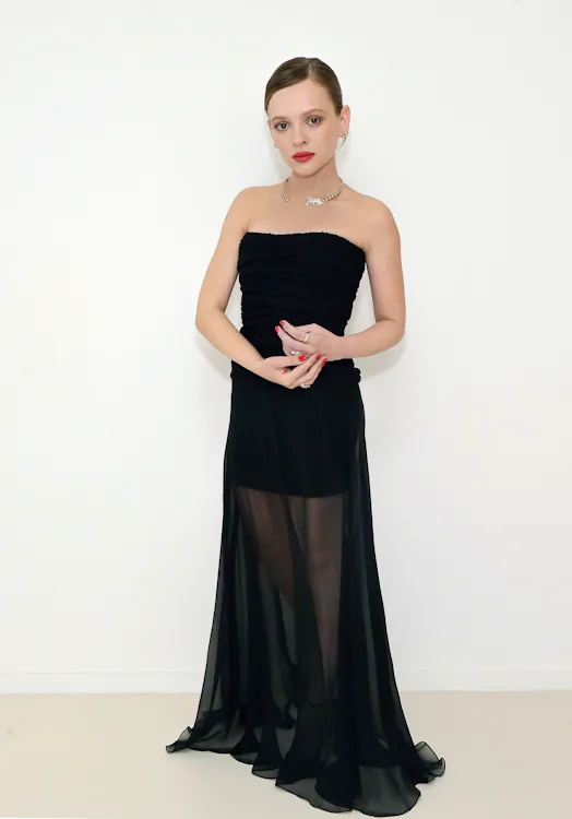 The Best 2021 Golden Globes Fashion Looks Prove Virtual Dressing Has Hit Its Peak The Best 2021 Golden Globes Fashion Looks Prove Virtual Dressing Has Hit Its Peak