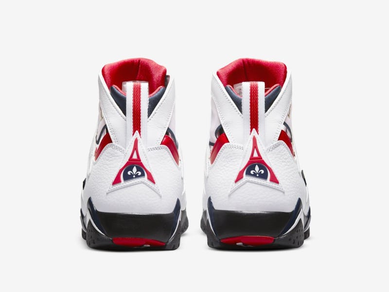 Nike s PSG Jordan 7 looks a lot like its iconic Olympics sneaker