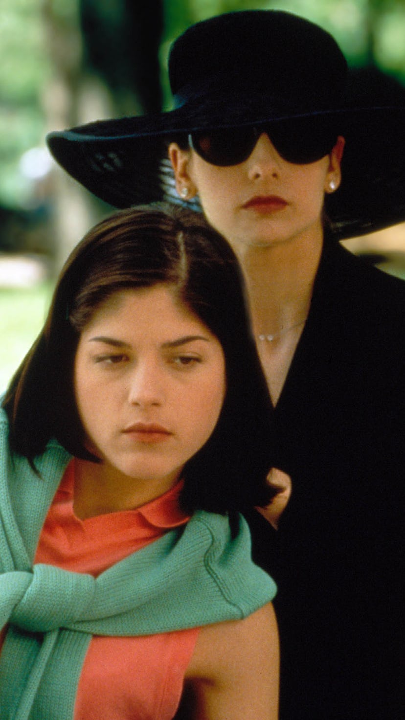 Selma Blair and Sarah Michelle Gellar in 1999's Cruel Intentions