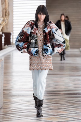 A model walks the runway for the Louis Vuitton Fall Winter 2021 Collection 