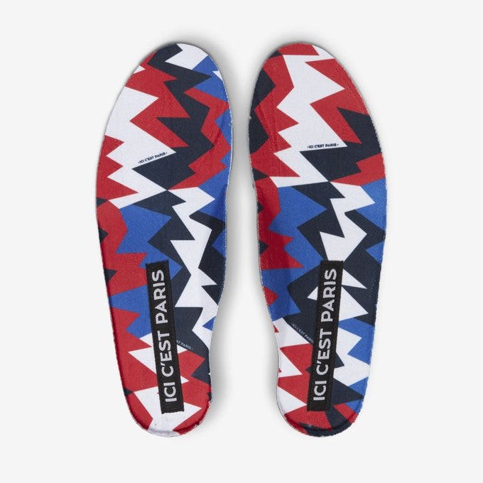 Nike S Psg Jordan 7 Looks A Lot Like Its Iconic Olympics Sneaker