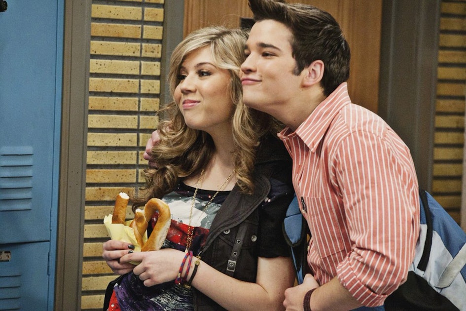 Do Carly and Freddie Finally Date in the 'iCarly' Reboot?
