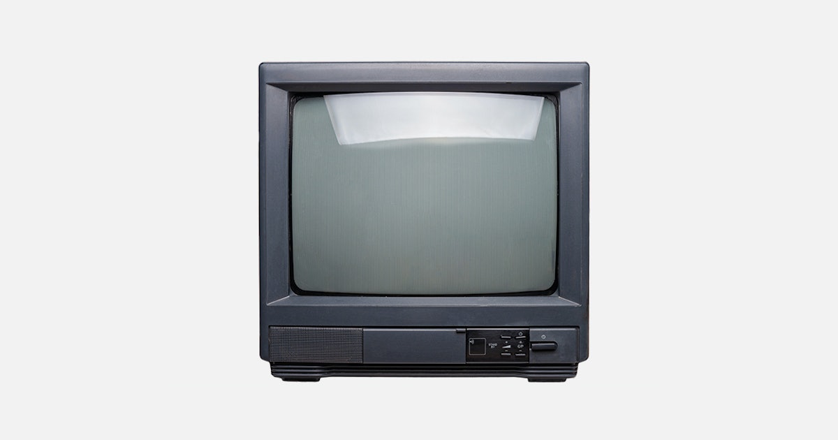 Gamers Are Rushing To Scoop Up Retro Tvs Here S What To Look For