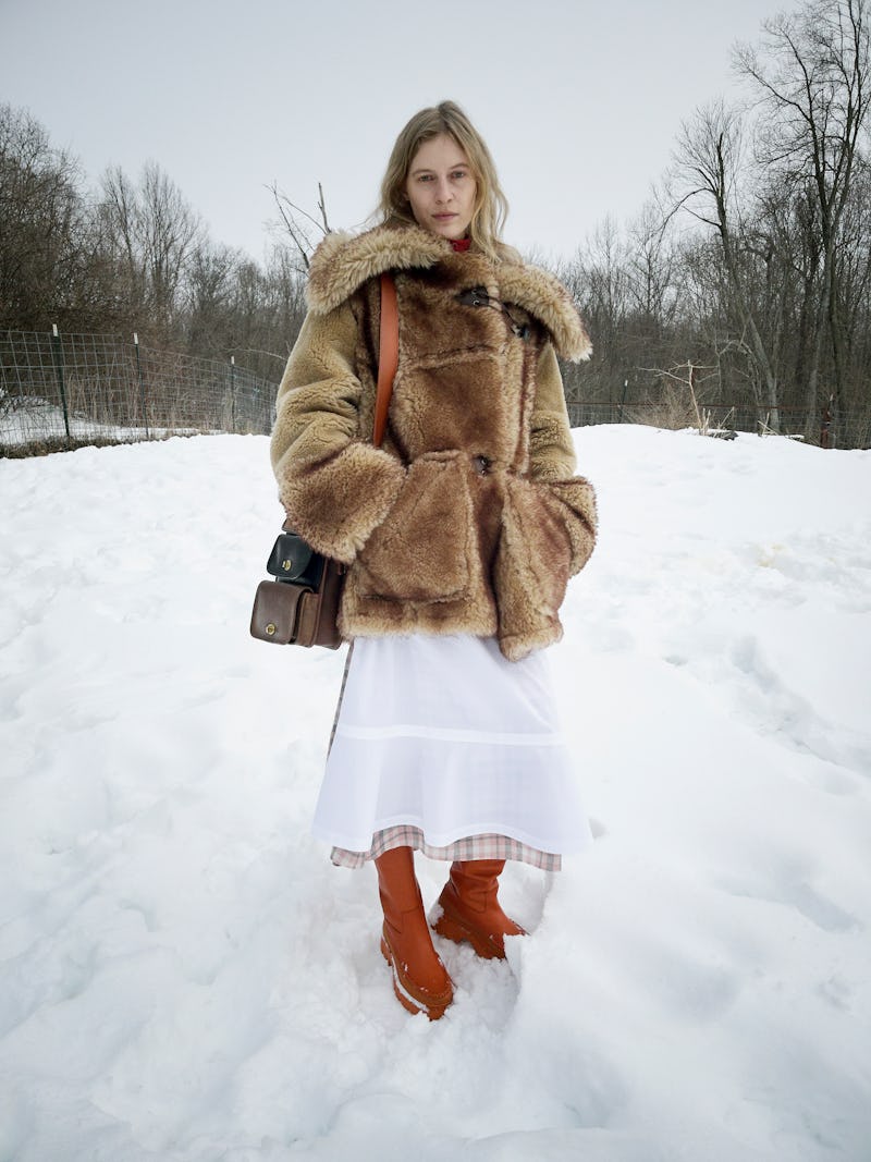 8 Coat Trends From Fashion Month Fall Winter 2021 You Ll Want To Add To Your Cold Weather Wardrobe 2022 Winter Coats