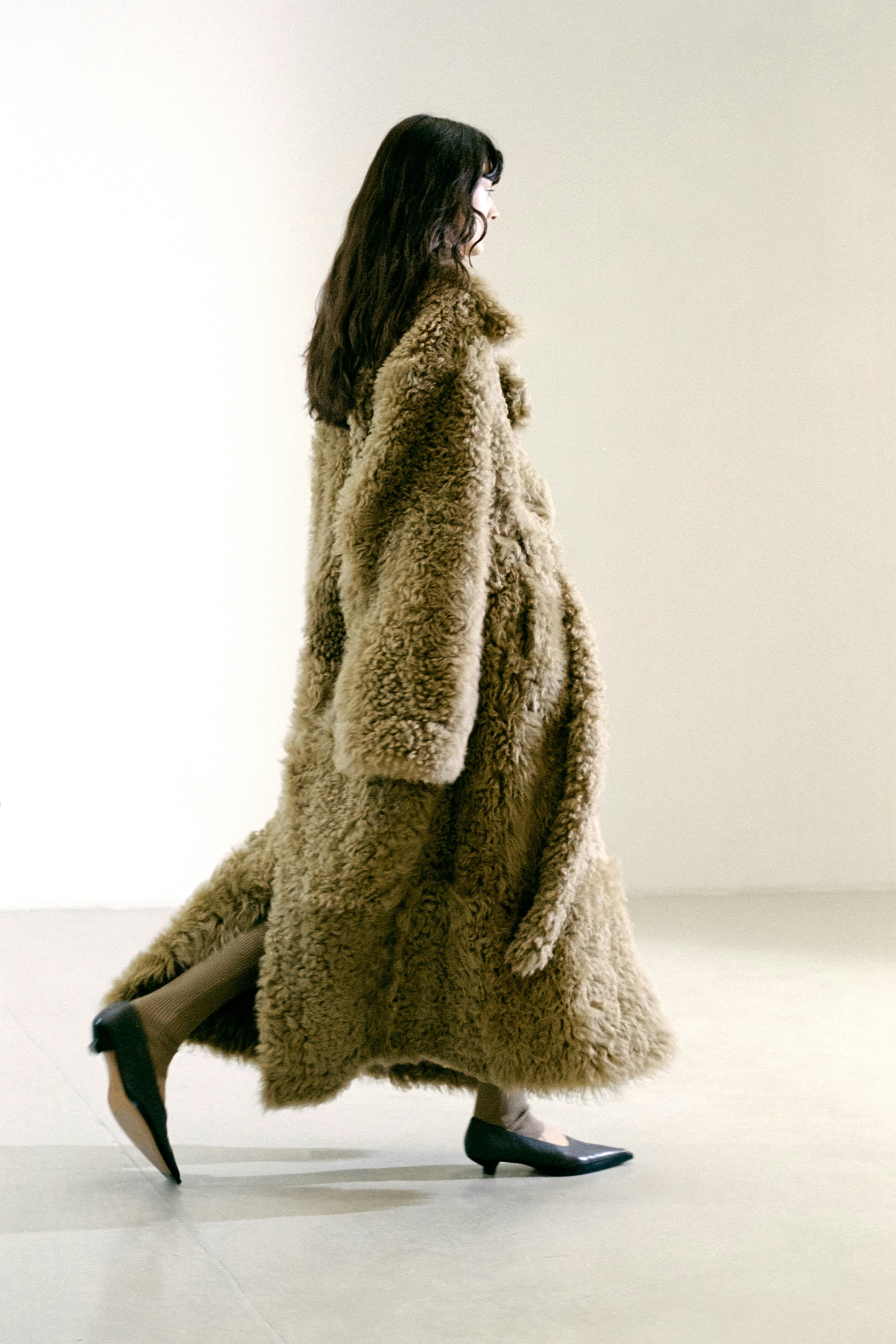 8 Coat Trends From Fashion Month Fall/Winter 2021 You'll Want To Add To ...