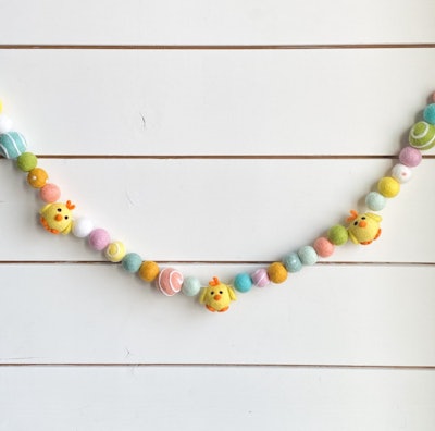 Easter Sunrise Chick Easter Garland