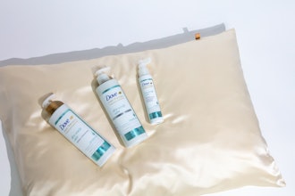 Hair Therapy Dry Scalp Care + Pillowcase