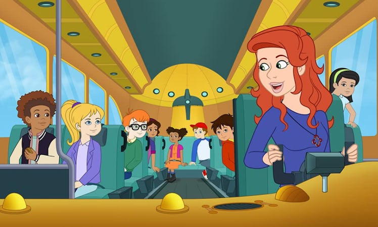 These tweets about Netflix's new Mrs. Frizzle proves everyone is not here for her look.