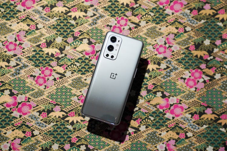 The OnePlus 9 Pro is stacked with specs and looks great on paper, but it's no competition for Samsun...