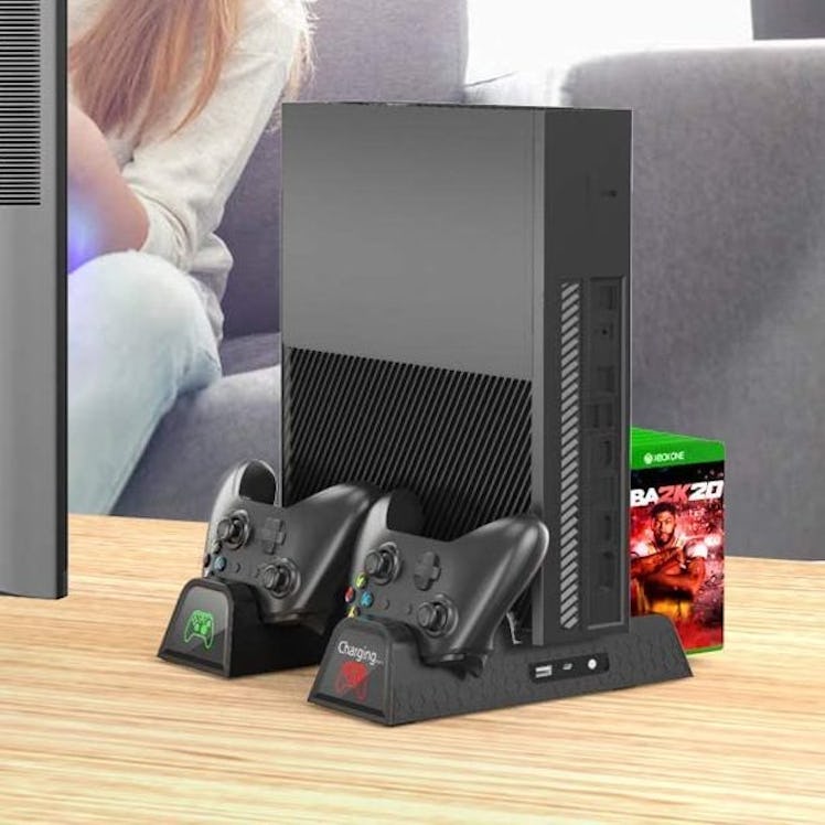 OIVO Vertical Xbox Cooling Stand