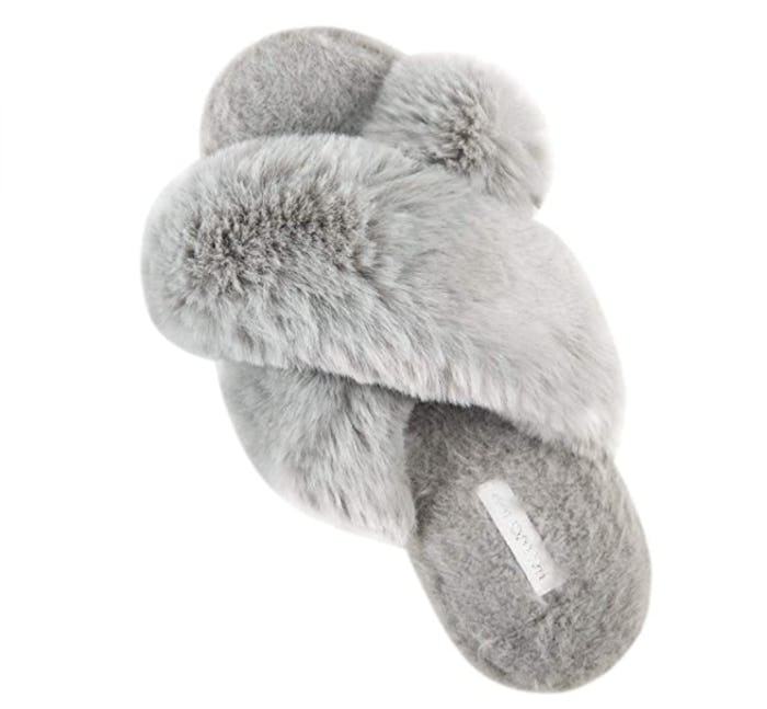 HALLUCI Fuzzy Cross Band Slippers