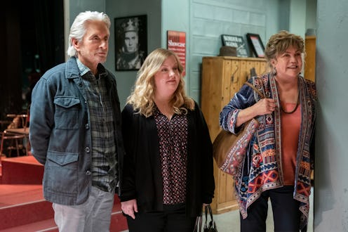 'The Kominsky Method' is officially returning for Season 3. Photo via Netflix