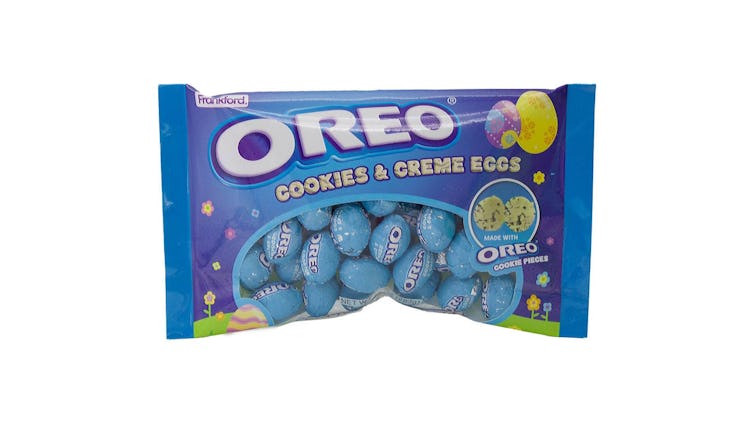 Oreo's Cookies and Creme Eggs for Easter 2021 won't be around long. 