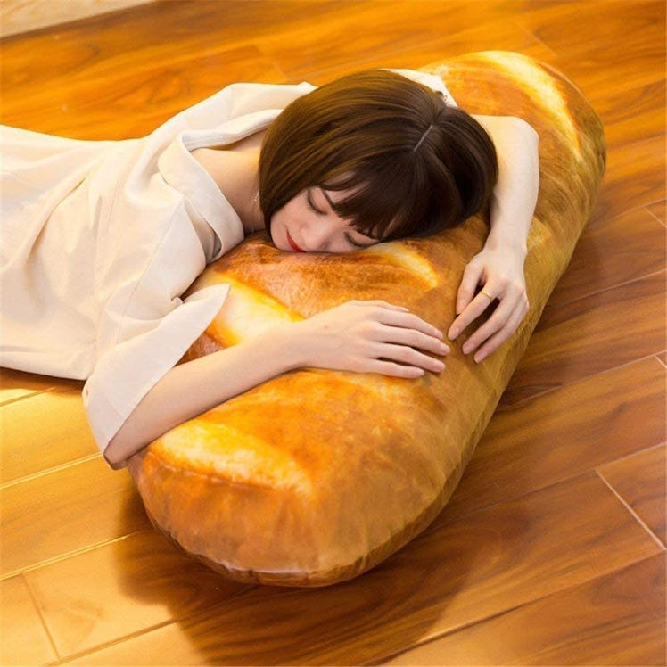 Gecter Bread Pillow