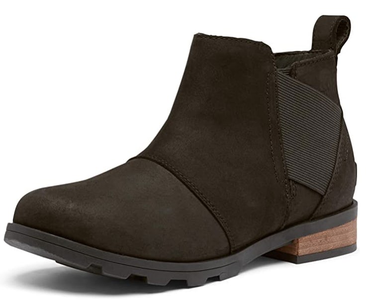 The 6 Best Boots For Bunions