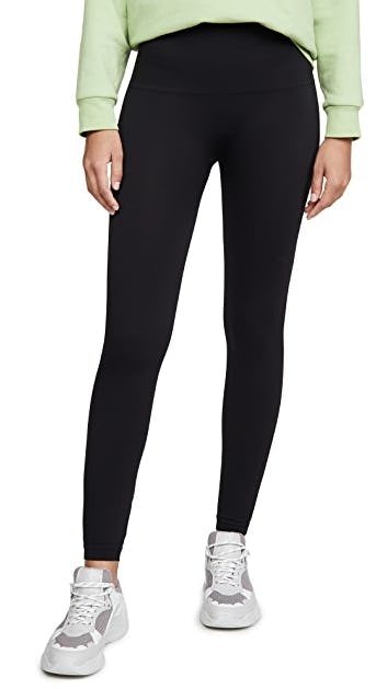 How To Prevent Camel Toe, No Matter Where You Are Or What You're Wearing