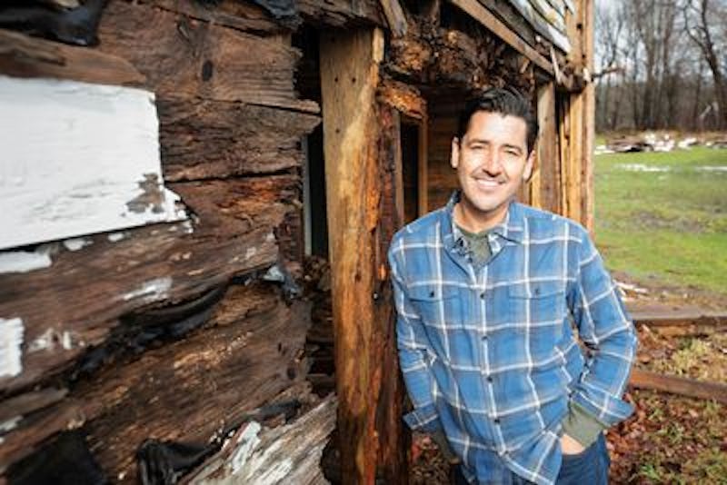 Jonathan Knight on 'Farmhouse Fixer' via HGTV Press Site