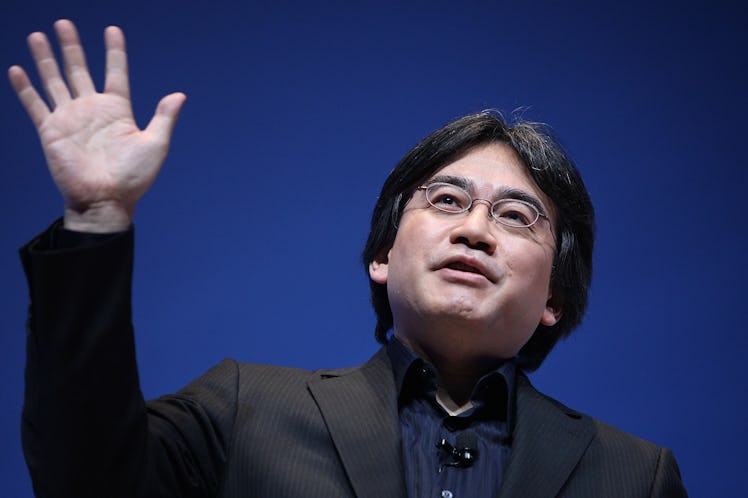 Satoru Iwata speaks at Nintendo's E3 briefing in June 2009.
