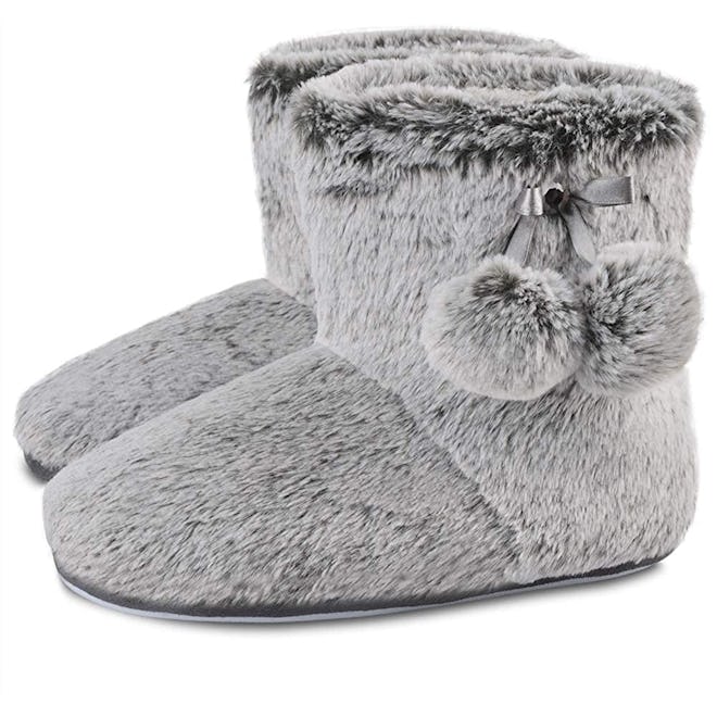 DL Fluffy Bootie Slippers