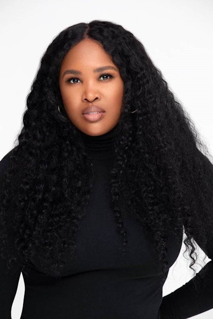 Nikki Nelms is a celebrity hairstylist who works with Solange, Zoe Kravitz, and more. 