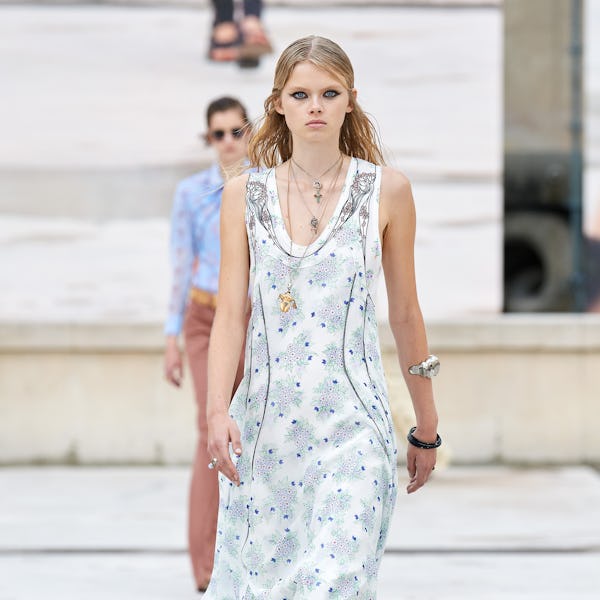 Look 12 in Chloé's Spring 2021 Ready-To-Wear collection.